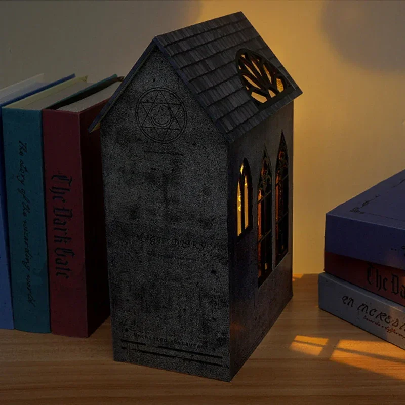 رف كتب سحري على شكل مطعم للديك - مراجعة Diy Wooden Book Nook Kit Shelf Insert وسعره